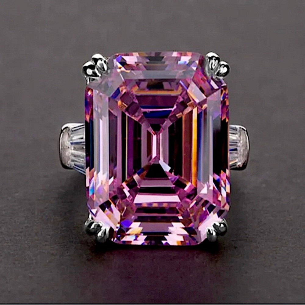 New Gorgeous Pink Emerald Cut CZ ring with long Baguettes